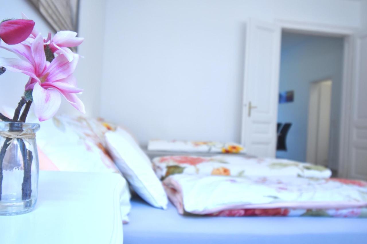 Cosy 3 Room Viennese Flat - 10Min To City Center Buitenkant foto