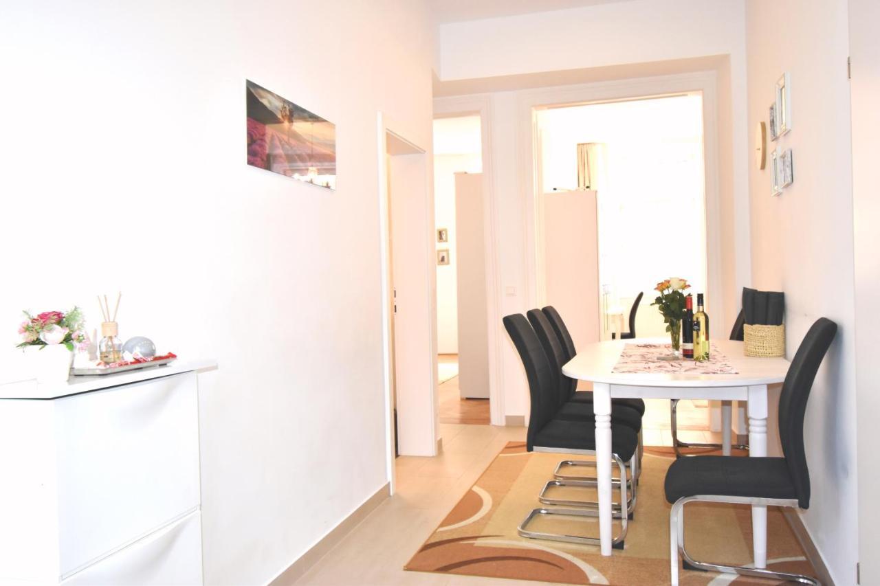 Cosy 3 Room Viennese Flat - 10Min To City Center Buitenkant foto